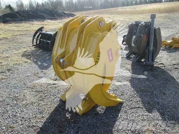 Teran CAT 320 Garras