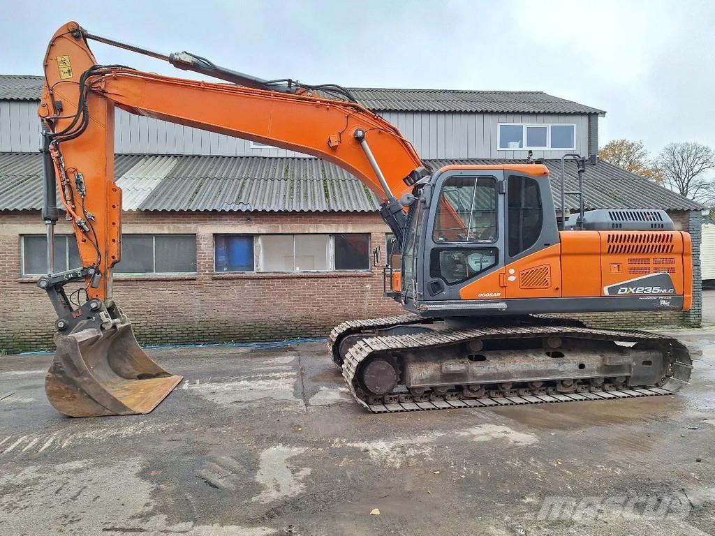 Doosan DX235NLC-5 Escavadoras de rastos