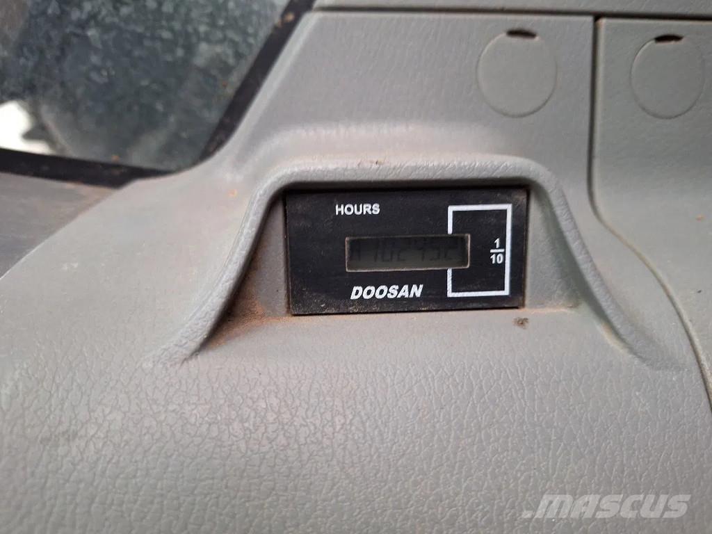 Doosan DX235NLC-5 Escavadoras de rastos
