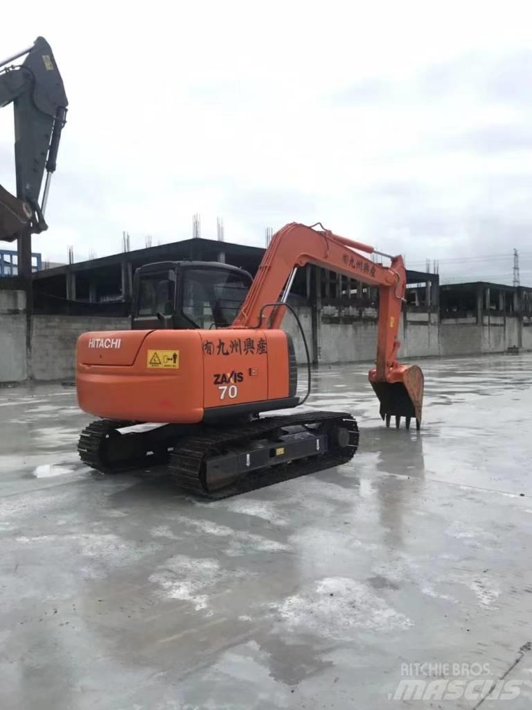 Hitachi ZX 70 Mini Escavadoras <7t