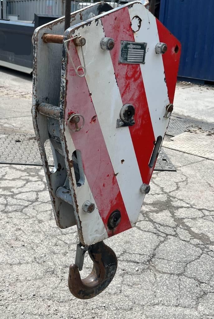 Sennebogen 2200 Gruas de rastos