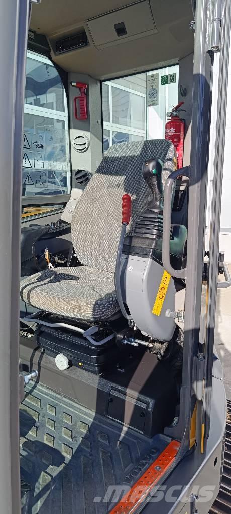 Volvo ECR88D Escavadoras Midi 7t - 12t