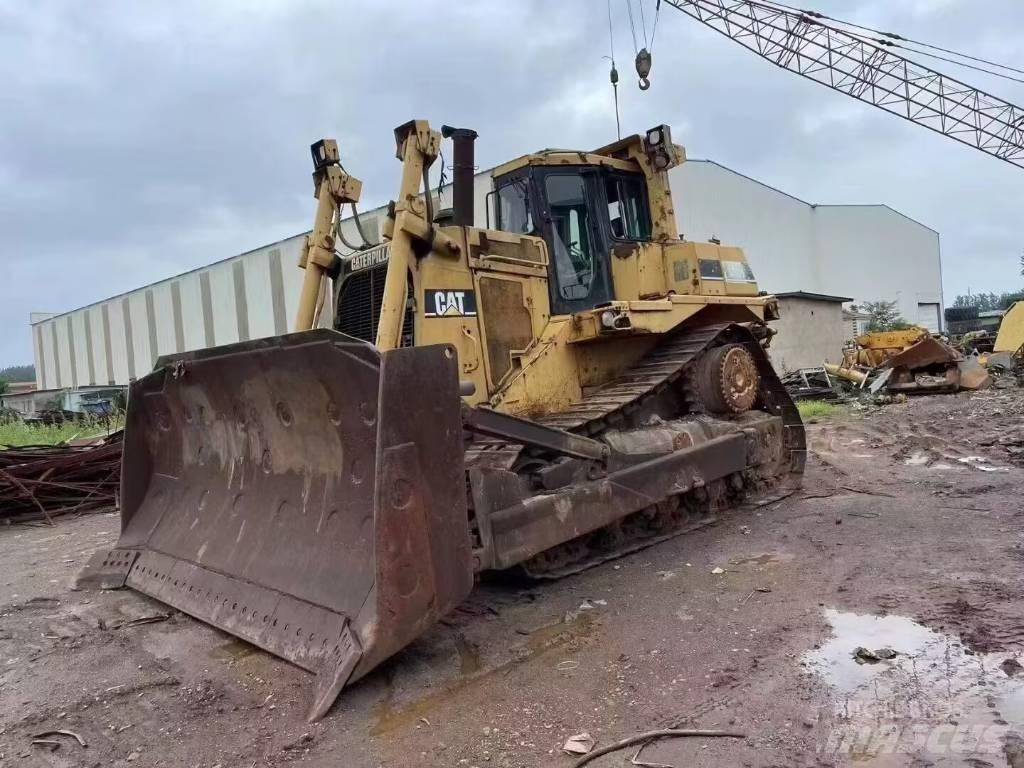CAT D 9 N Dozers - Tratores rastos