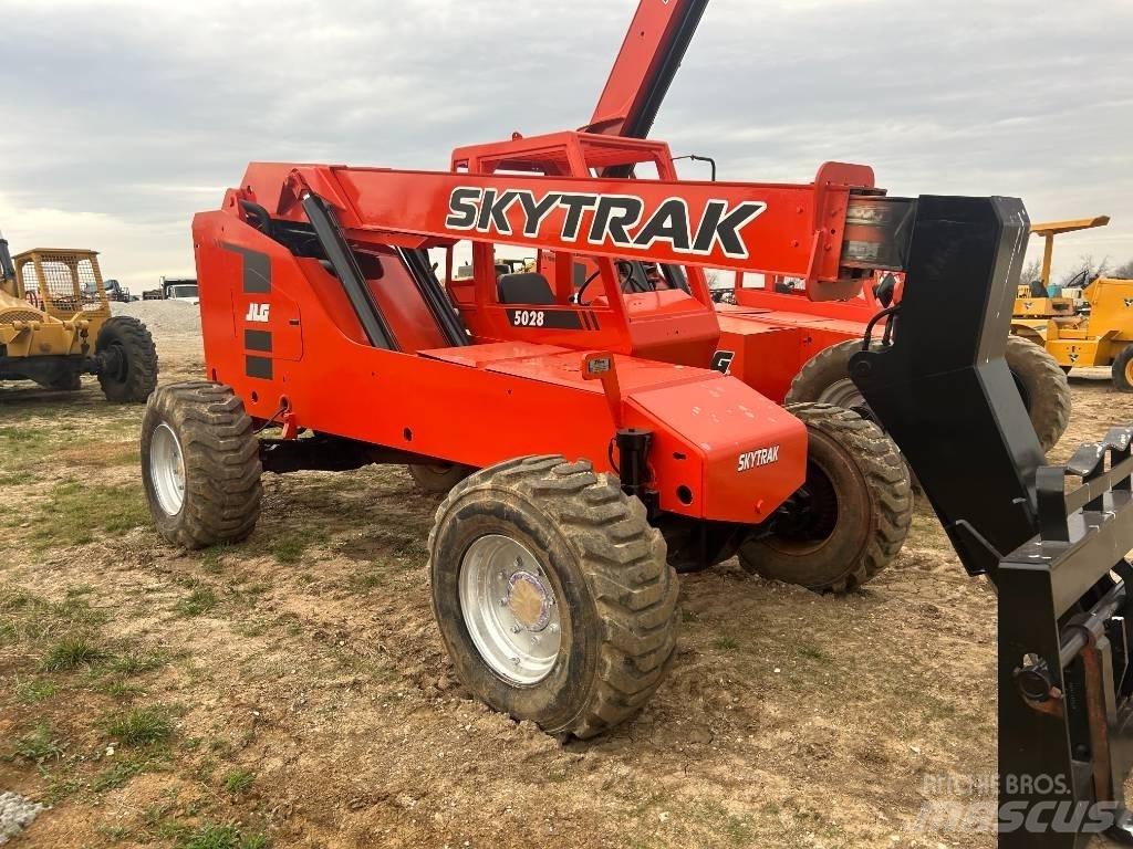 SkyTrak 5028 Manipuladores telescópicos