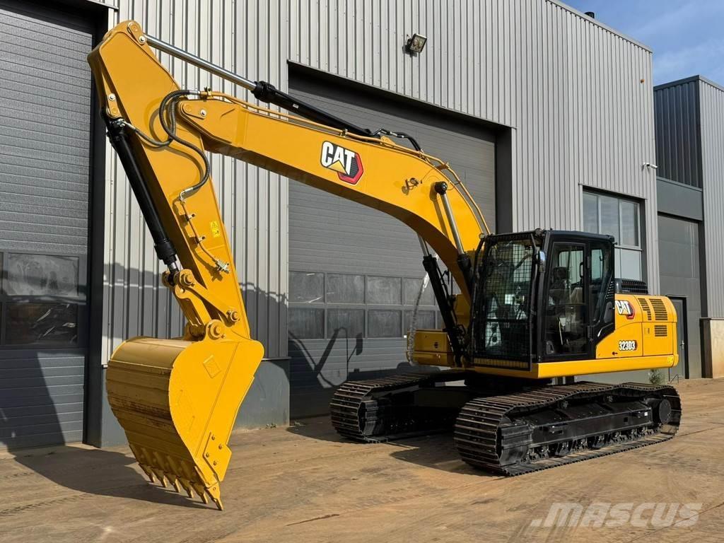 CAT 323D3 Escavadoras de rastos