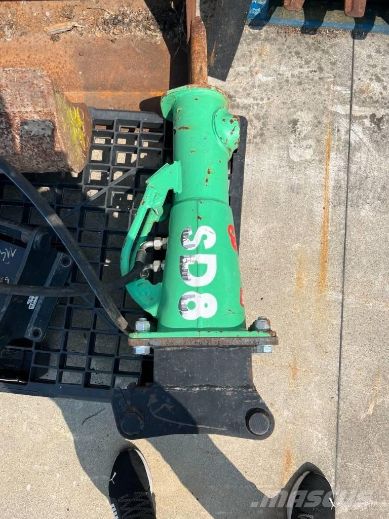 Montabert SD 8 Britadeiras de construção