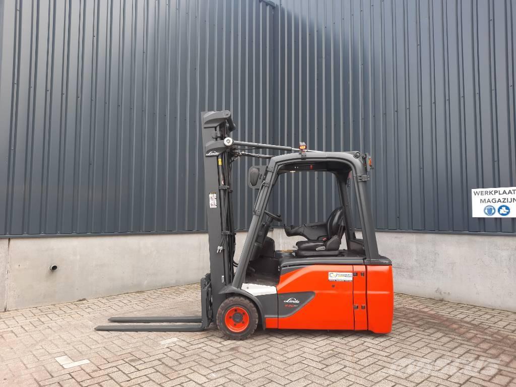 Linde E20L-02 Empilhadores eléctricos