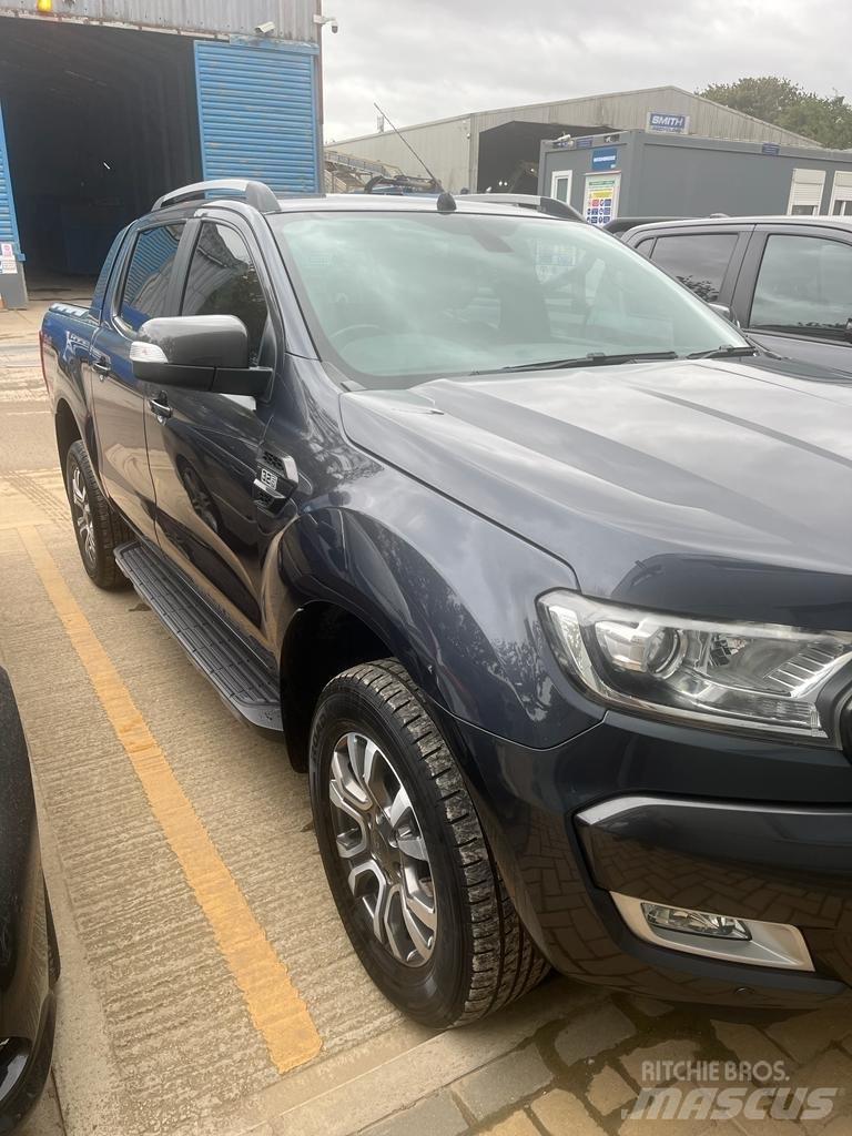Ford Ranger Pick up de caixa aberta