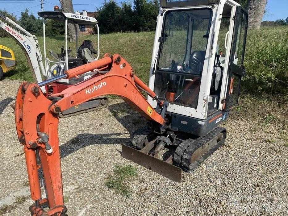 Takeuchi TB 215 R Mini Escavadoras <7t