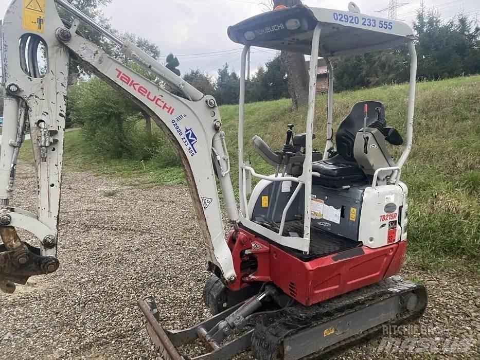 Takeuchi TB 215 R Mini Escavadoras <7t