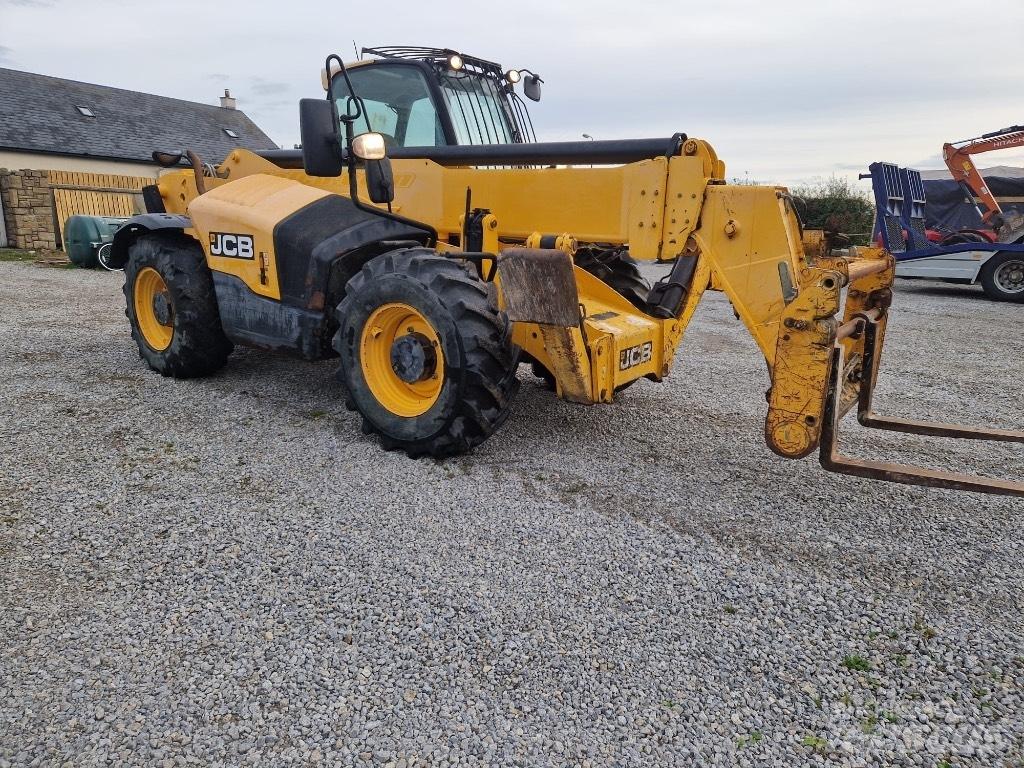 JCB 535-140 Manipuladores telescópicos