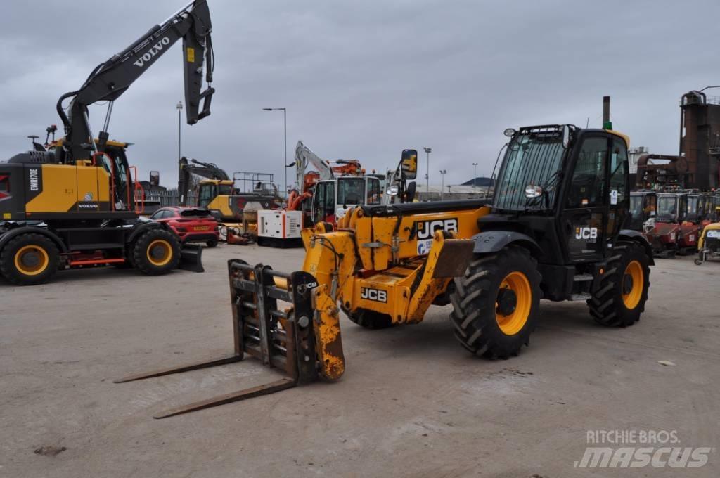 JCB 540-140 Manipuladores telescópicos