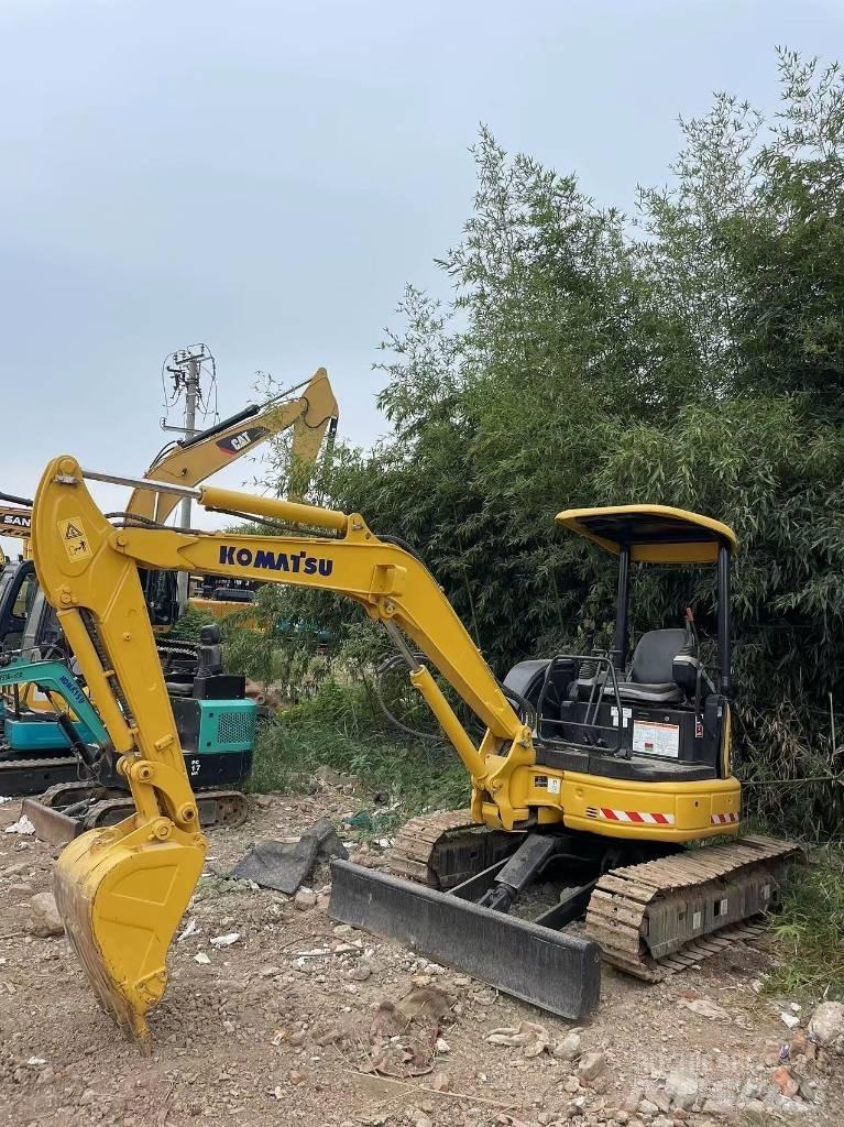 Komatsu PC35 Mini Escavadoras <7t