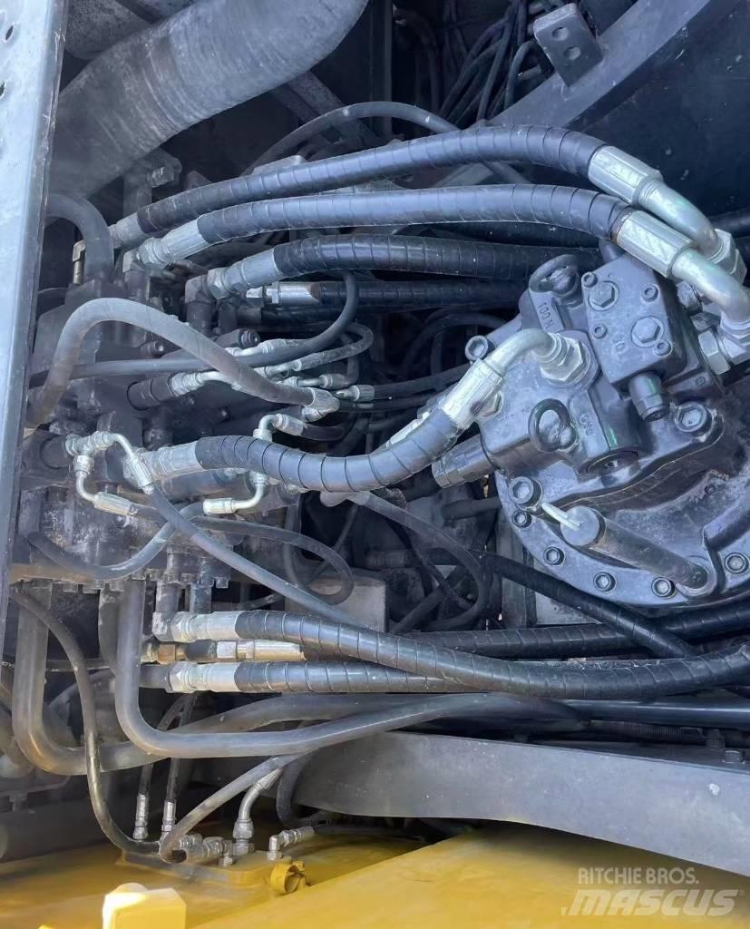 Volvo 240 CLD Escavadoras de rastos