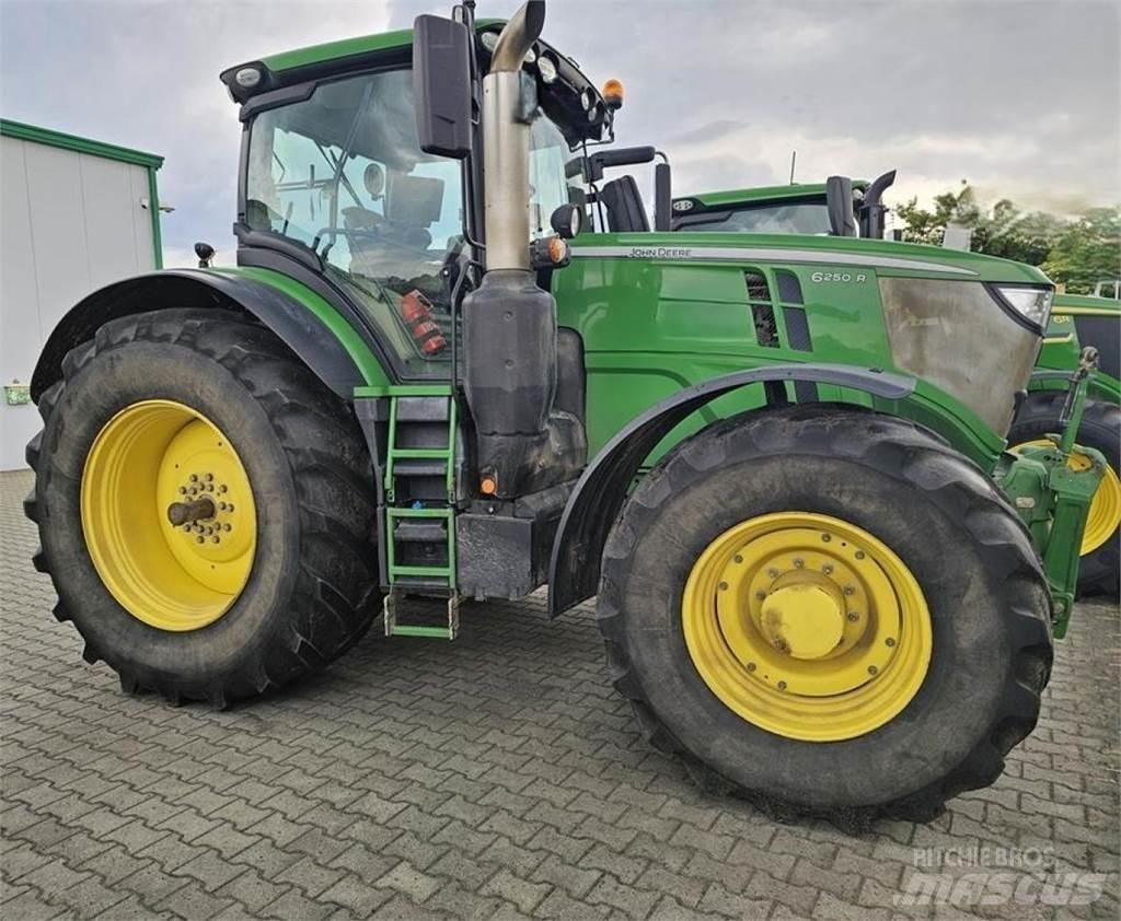 John Deere 6250 R Tratores Agrícolas usados