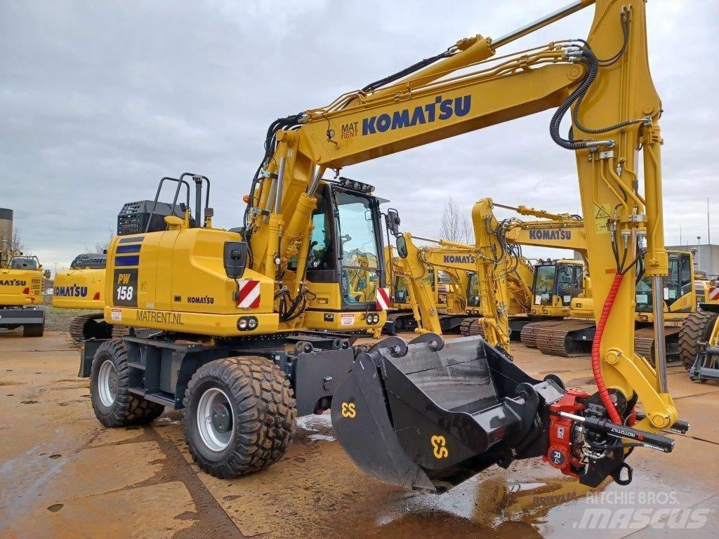 Komatsu PW158-11E0 Escavadoras de rodas