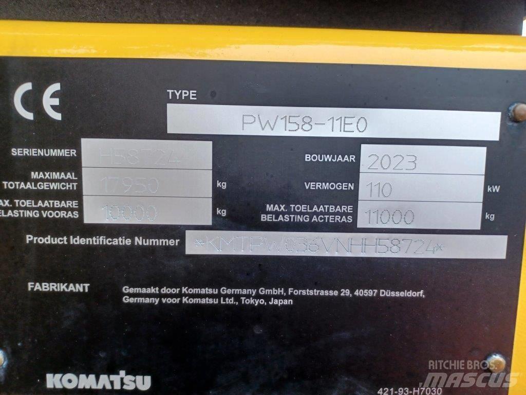 Komatsu PW158-11E0 Escavadoras de rodas