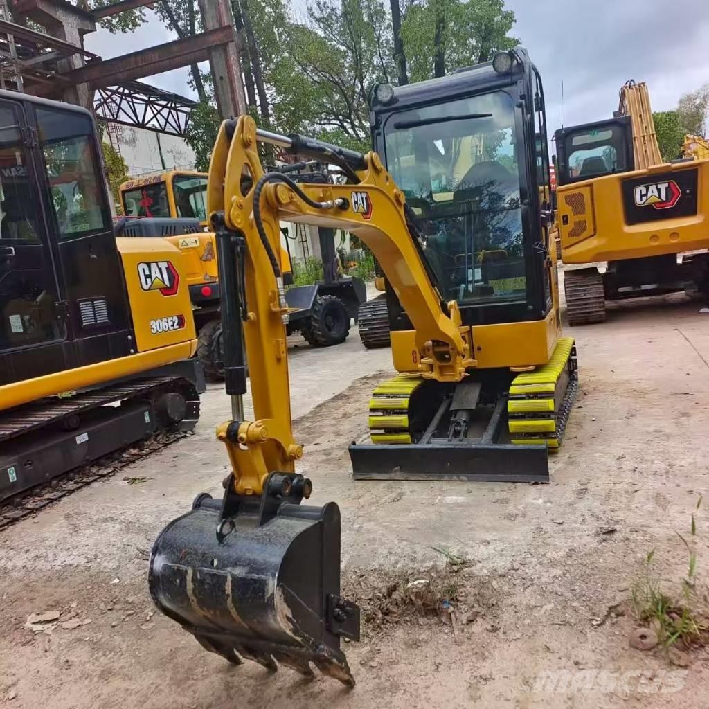 CAT 302 CR Mini Escavadoras <7t