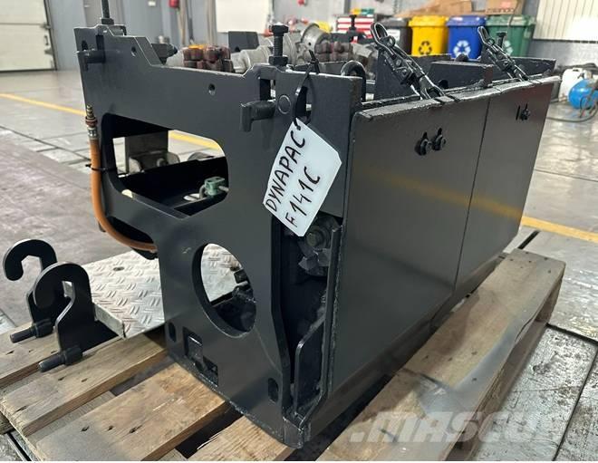 Dynapac F 141 C Pavimentadoras de asfalto