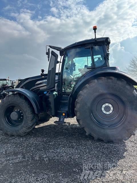 Valtra T 235 D Tratores Agrícolas usados