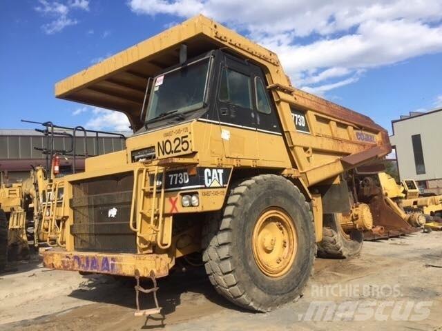 CAT 773D Camiőes dumper basculantes rígidos