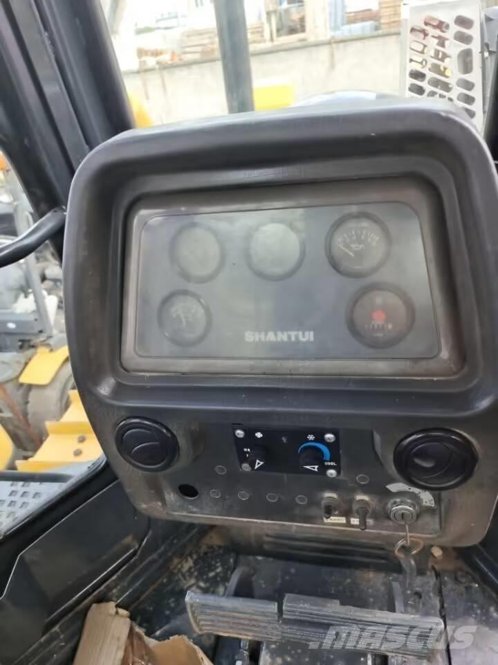 Shantui SD 16 Dozers - Tratores rastos
