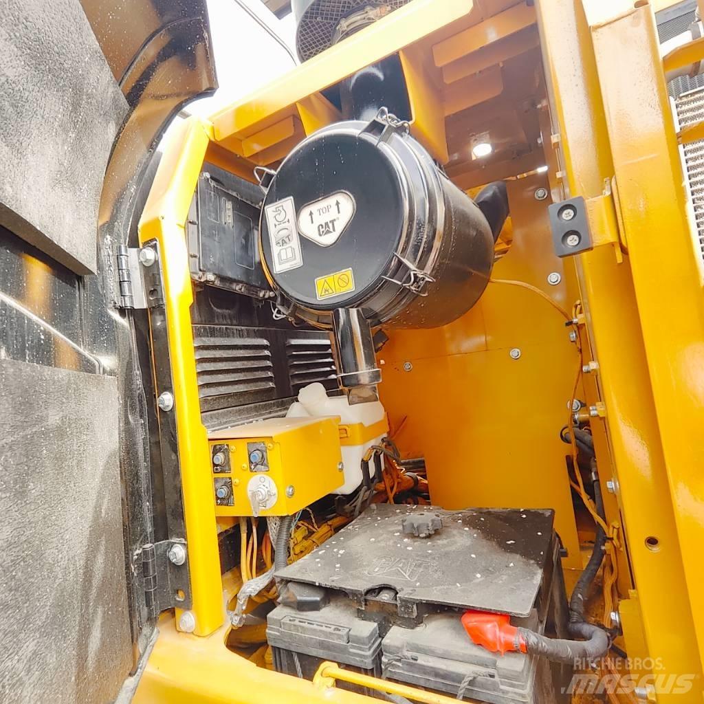 CAT 320D Escavadoras de rastos