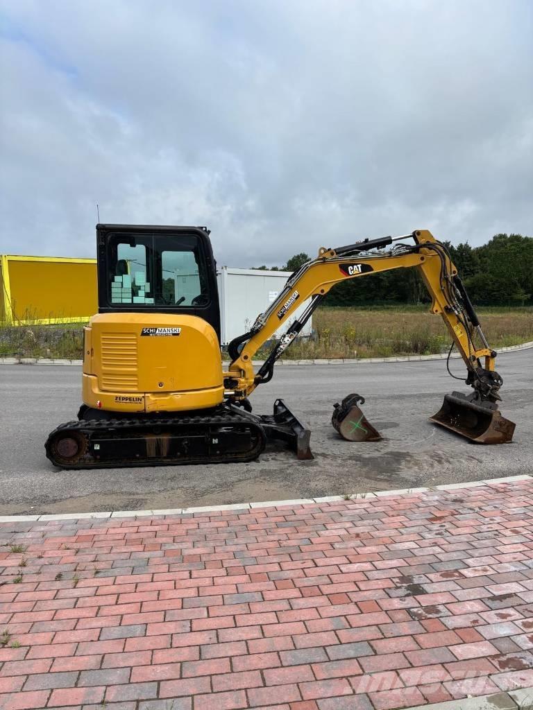 CAT 303.5E2 Mini Escavadoras <7t