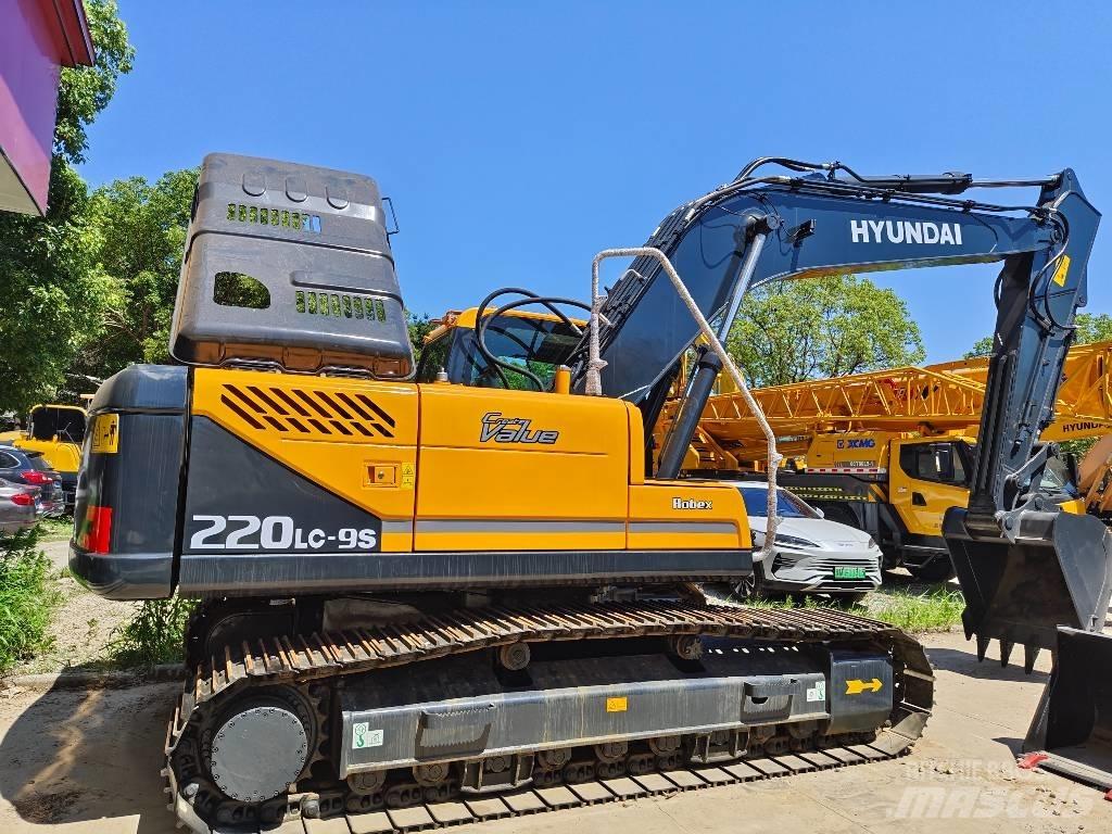 Hyundai Robex 220 LC Escavadoras de rastos