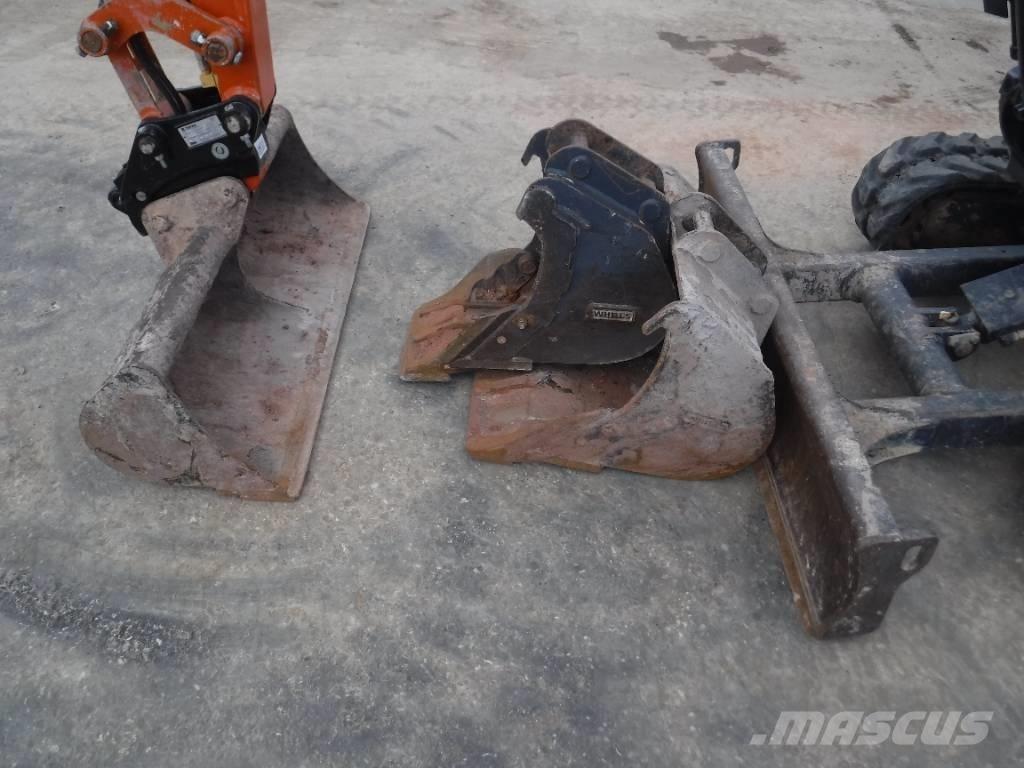 Hitachi ZX 33 U-6 Mini Escavadoras <7t