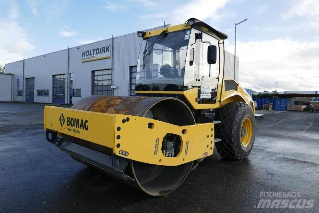 Bomag BW 213 D-5 Compactadores para terra