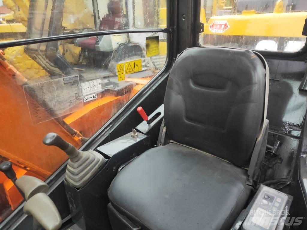 Hitachi ZX55 Mini Escavadoras <7t