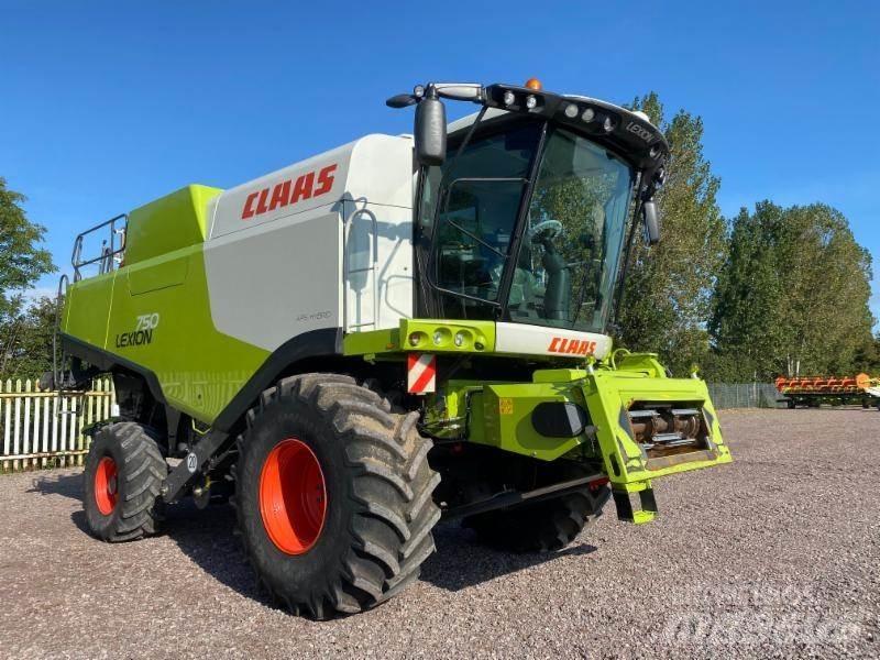 CLAAS LEXION 750 Ceifeiras debulhadoras