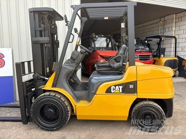 CAT DP 35 N Empilhadores Diesel