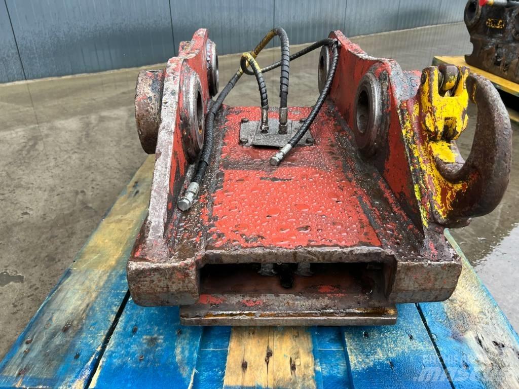 Engcon S70 - 323D Conectores