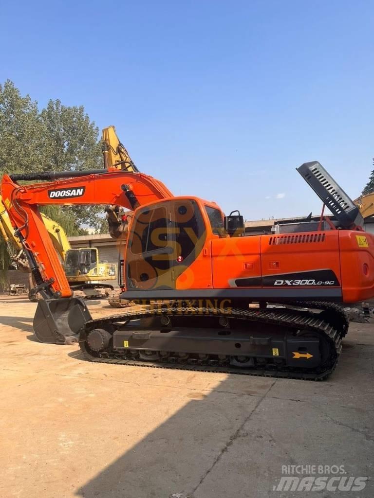 Doosan DX300LC-9C Escavadoras de rastos