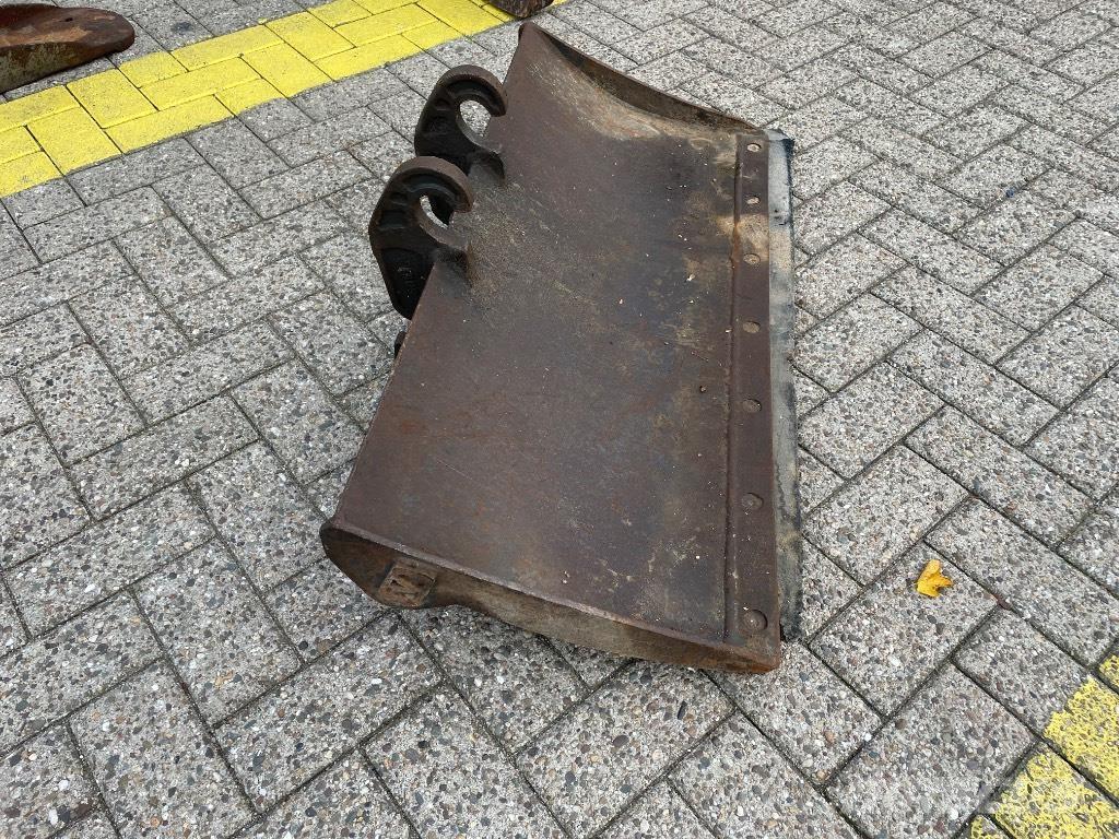 Takeuchi TB 216 Mini Escavadoras <7t