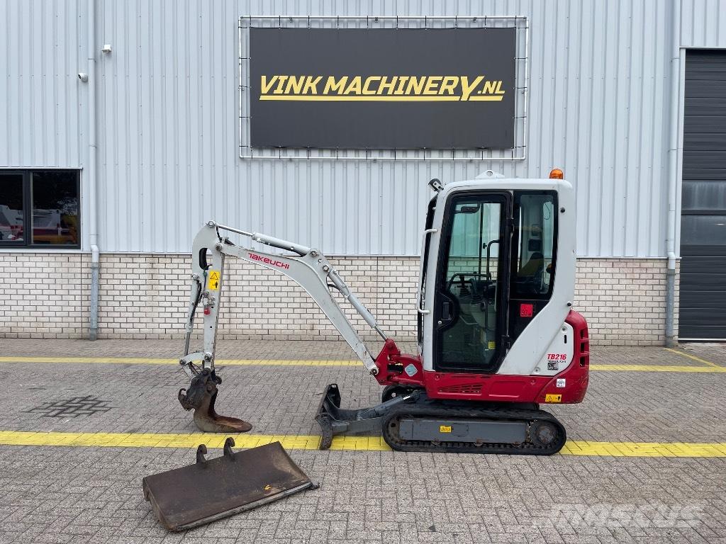 Takeuchi TB 216 Mini Escavadoras <7t