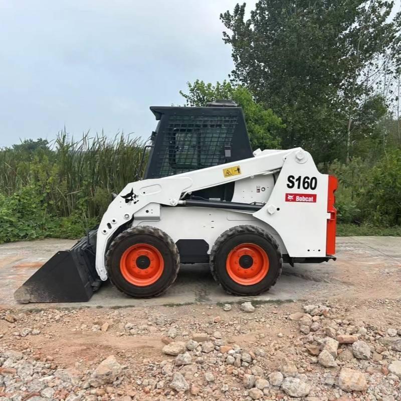Bobcat S 160 Carregadoras de direcção deslizante