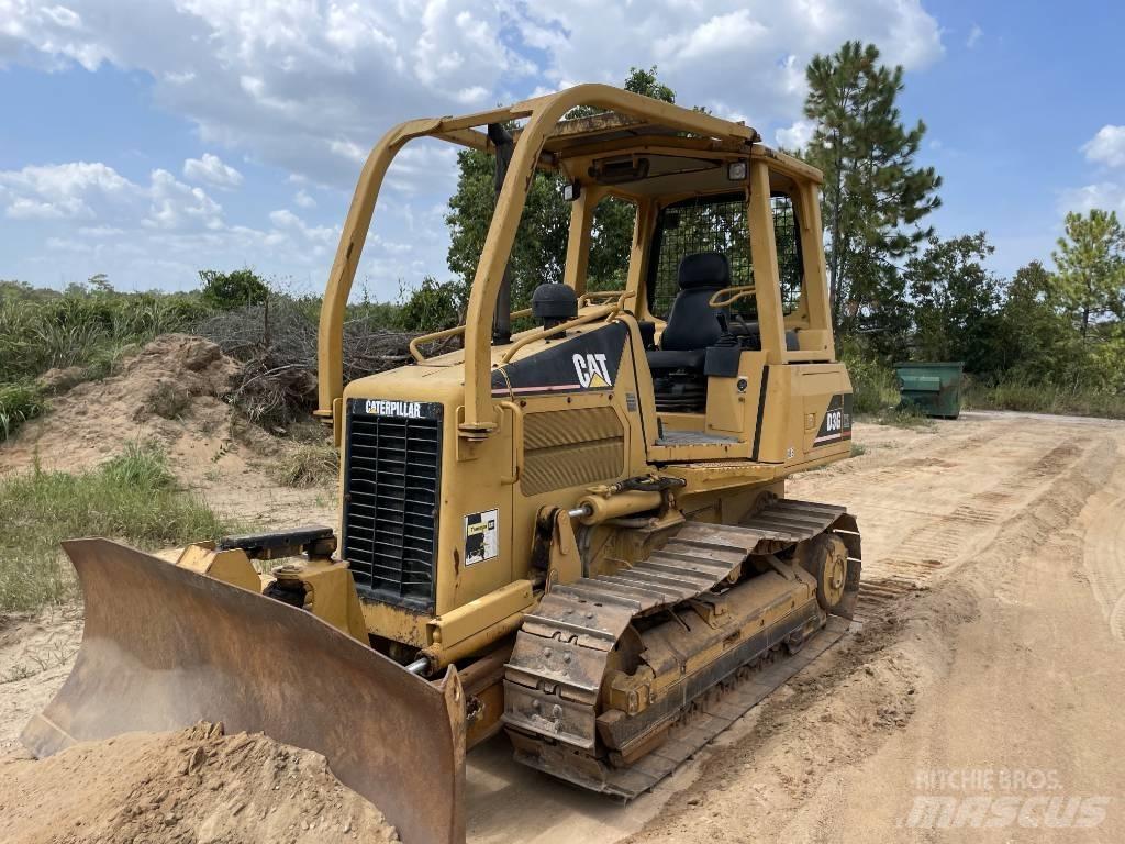 CAT D3G XL Dozers - Tratores rastos