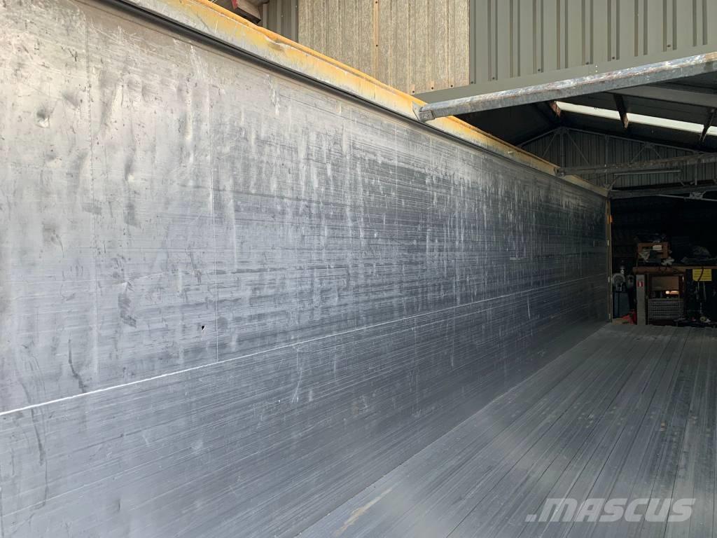 Kraker Walking floor Reboques Leves