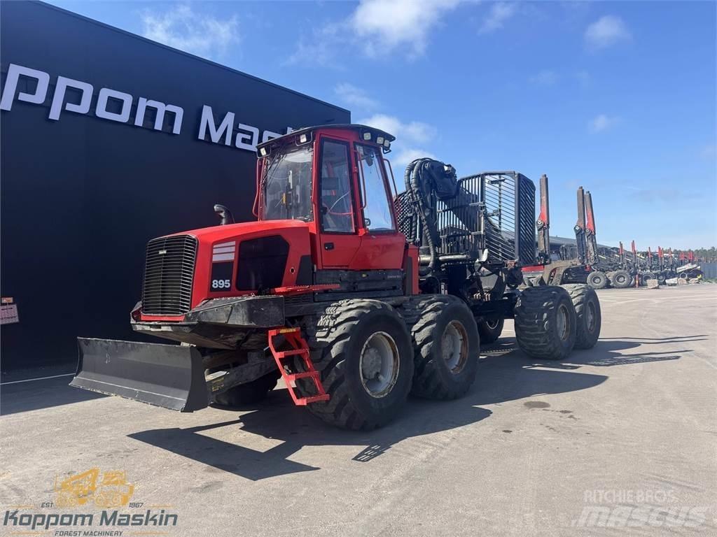 Komatsu 895 Forwarders florestais