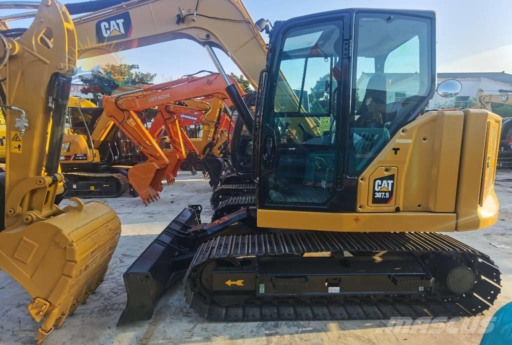 CAT 307.5 Escavadoras Midi 7t - 12t