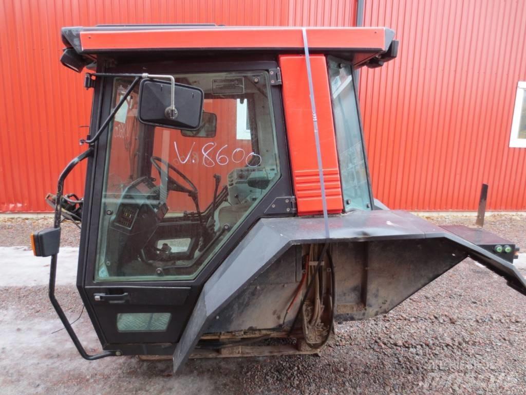 Valmet 8600 Cabines e interior