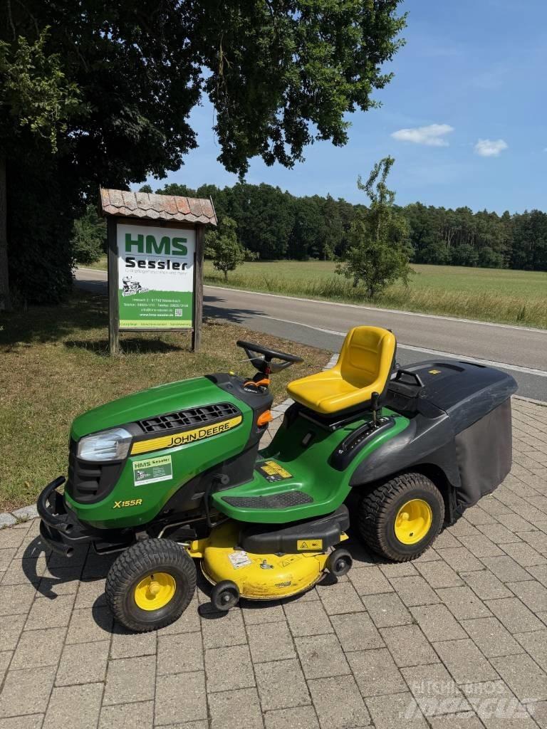 John Deere X 155 R Corta-Relvas Riders
