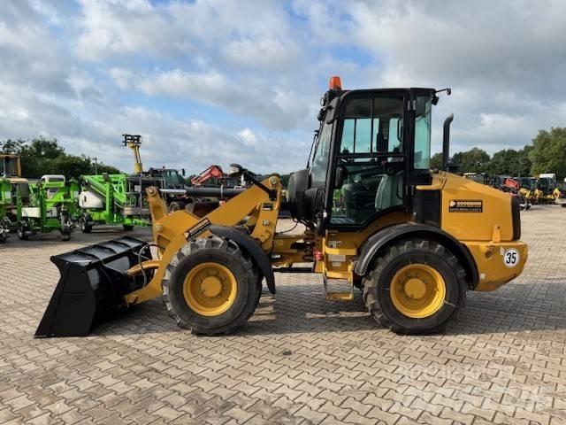 CAT 908 Pás carregadoras de rodas