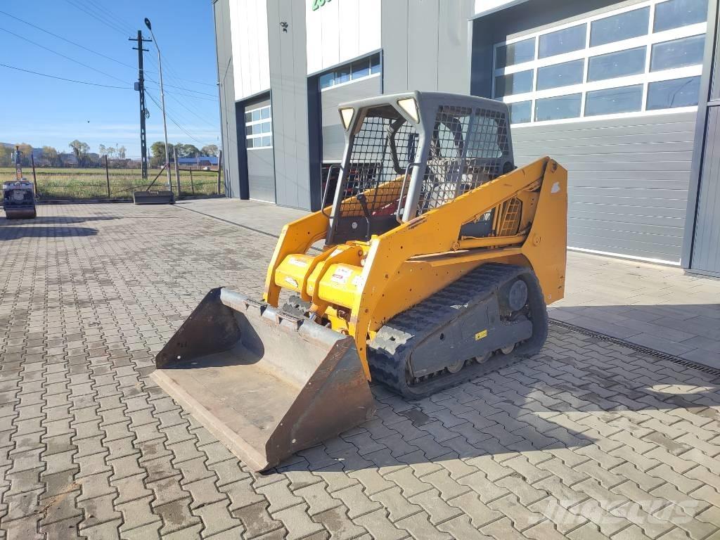 Bobcat T 140 Carregadoras de direcção deslizante