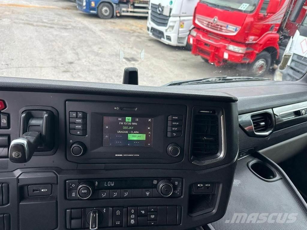 Scania R 520 Tractores (camiões)