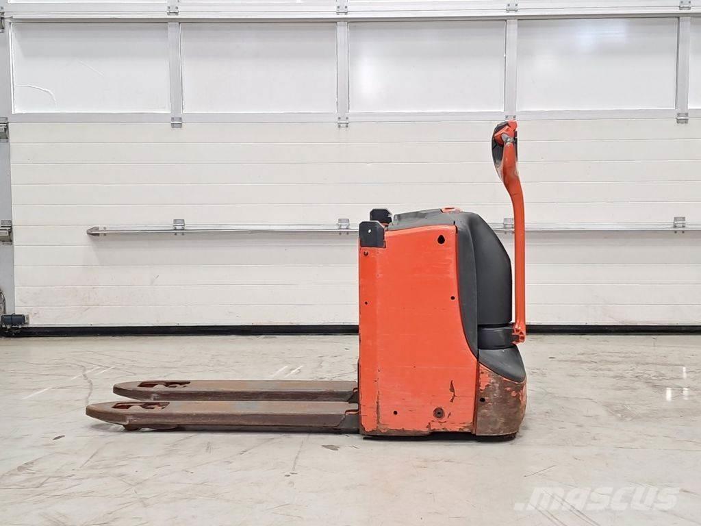 Linde T16L Porta palettes