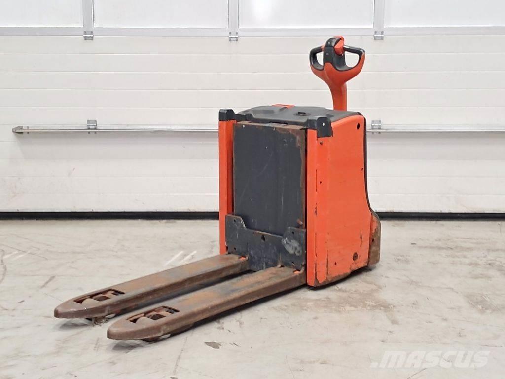 Linde T16L Porta palettes